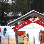 Haus Sonnblick Bed & Breakfast *