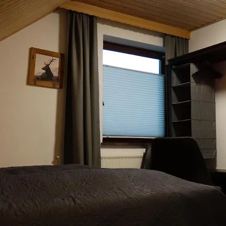 Haus Sonnblick فندق مبيت وإفطار Pusterwald
